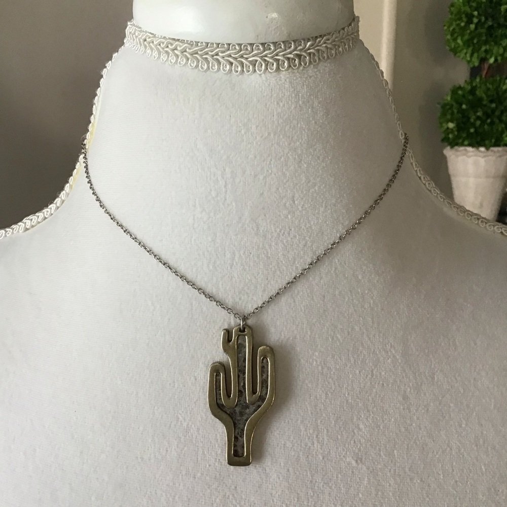 Cactus Necklace Dual Charms Metal Western Bohemian Silver Tone Chain Adjusts NEW